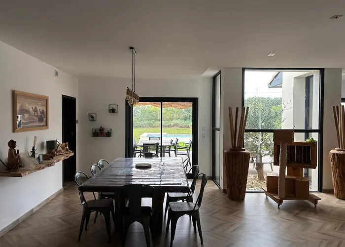 Villa Paisible Au Bord Des Vignes *